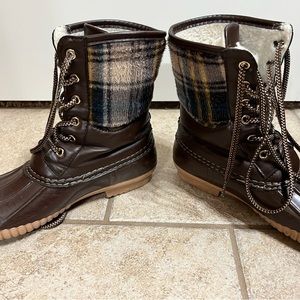 Duck Boots